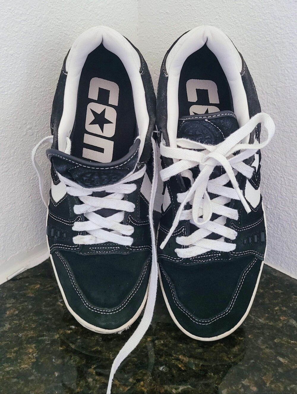 Converse Unisex Black and White Low-Top Sneakers